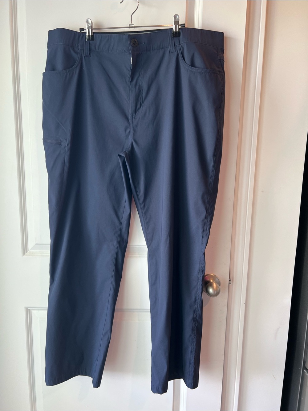 Orvis Blue Stretch Chinos. Size 40 x 30
